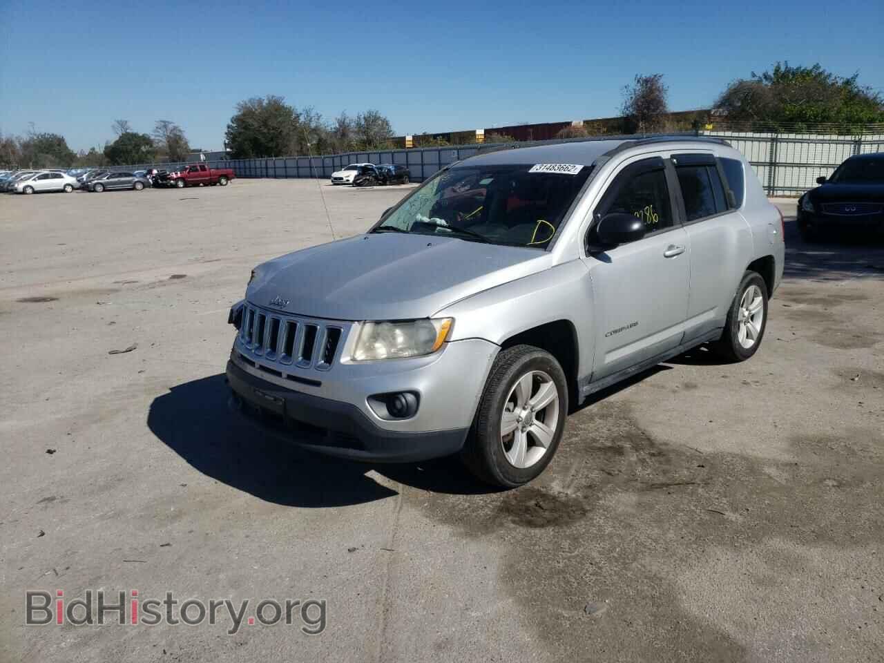 2011 JEEP COMPASS - VIN: 1J4NT1FB1BD288600 - Фото 2