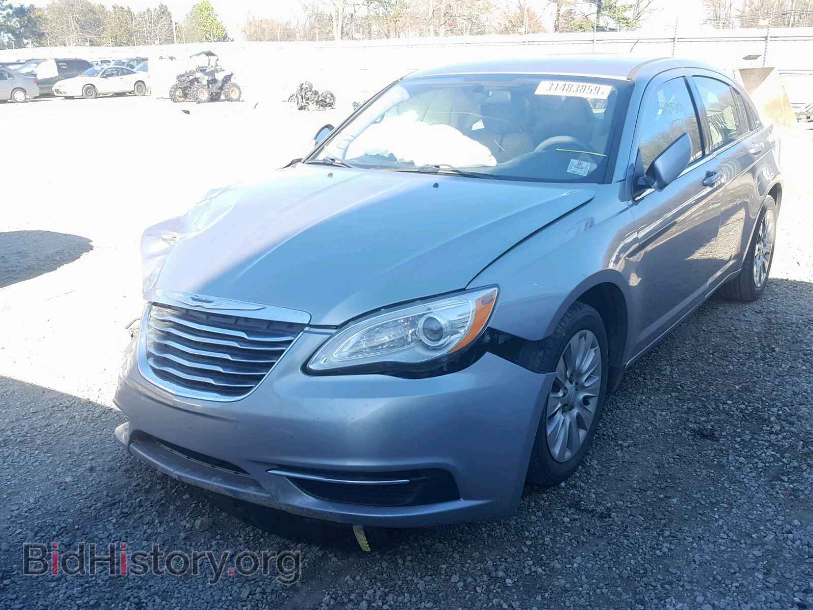 2013 CHRYSLER 200 - VIN: 1C3CCBAB8DN689721 - Фото 2
