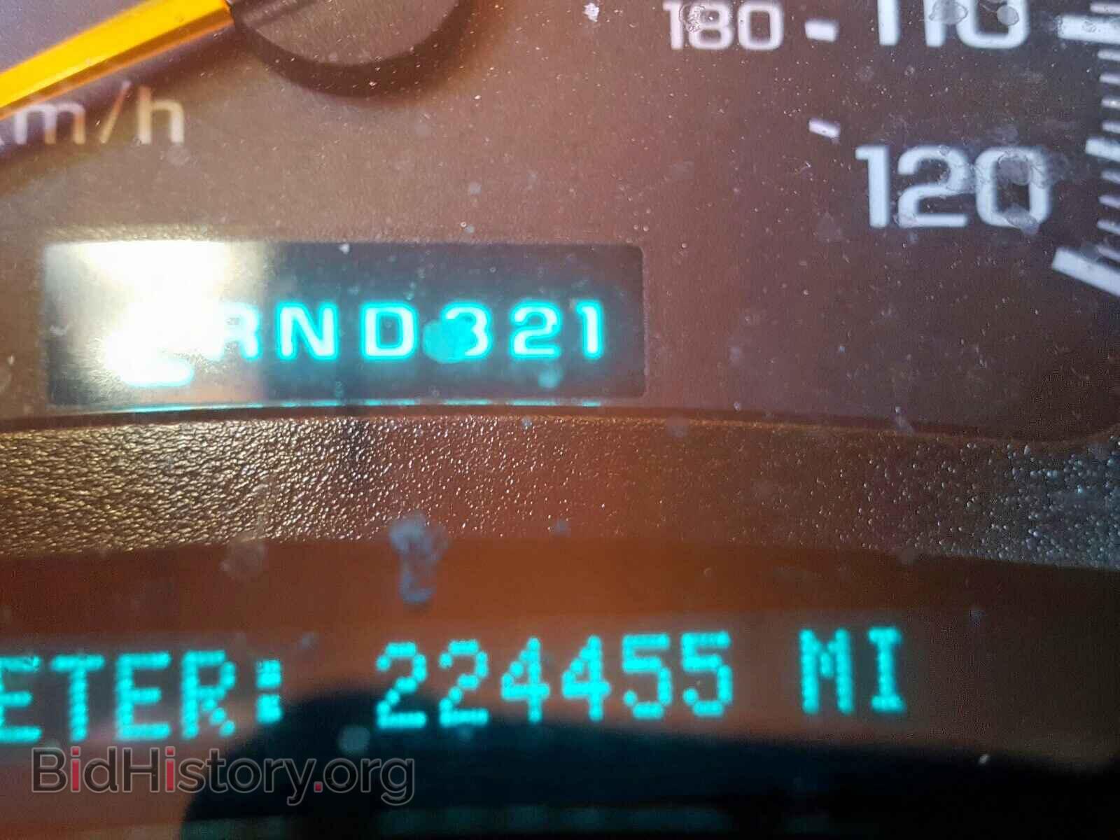 2005 GMC SIERRA - VIN: 2GTEK19B051296353 - Фото 8