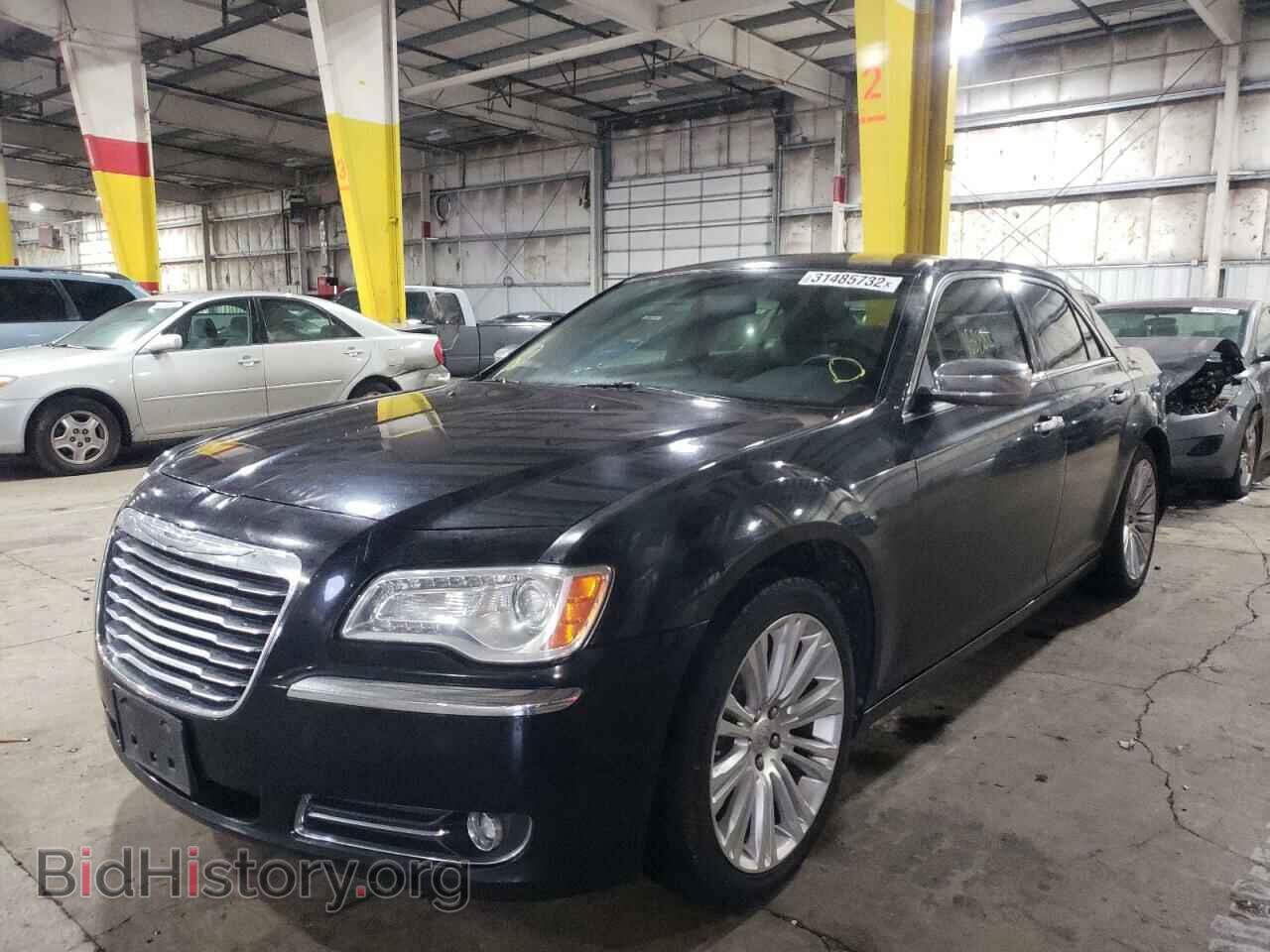 2011 CHRYSLER 300 - VIN: 2C3CA5CG2BH595145 - Фото 2