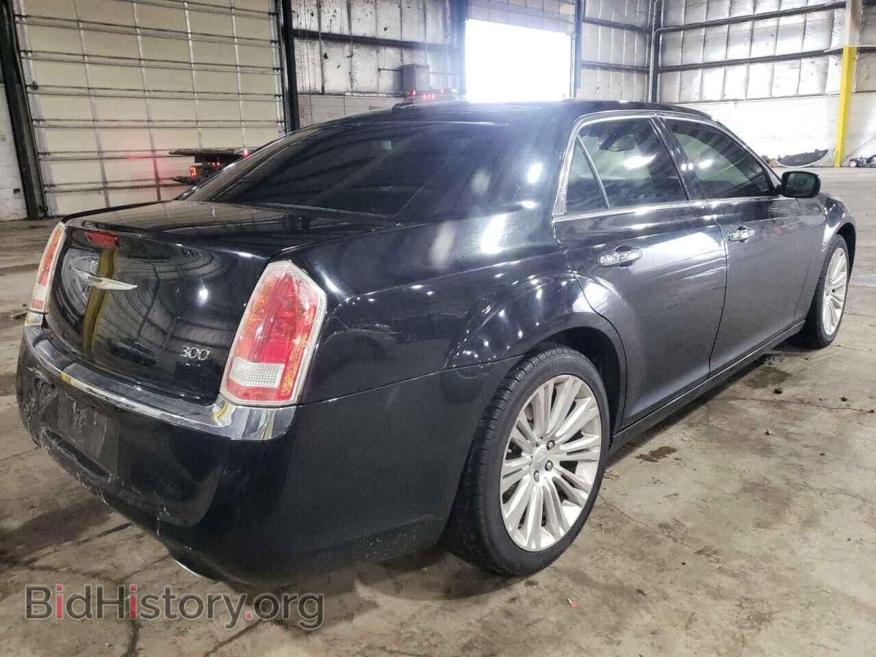 2011 CHRYSLER 300 - VIN: 2C3CA5CG2BH595145 - Фото 4