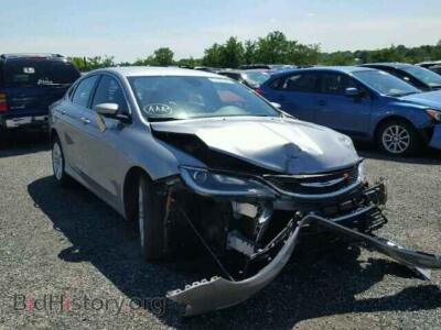 2015 Chrysler 200 200 Limite, серебристый — VIN 1C3CCCAB6FN558697, Copart