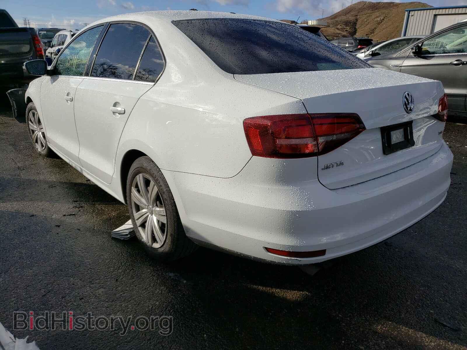 2017 VOLKSWAGEN JETTA - VIN: 3VW2B7AJ9HM409798 - Фото 3