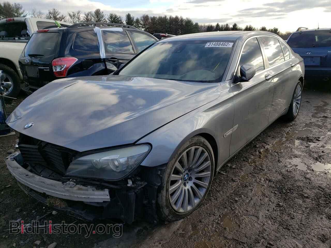 2012 BMW 7 SERIES - VIN: WBAKC8C56CC437362 - Фото 2