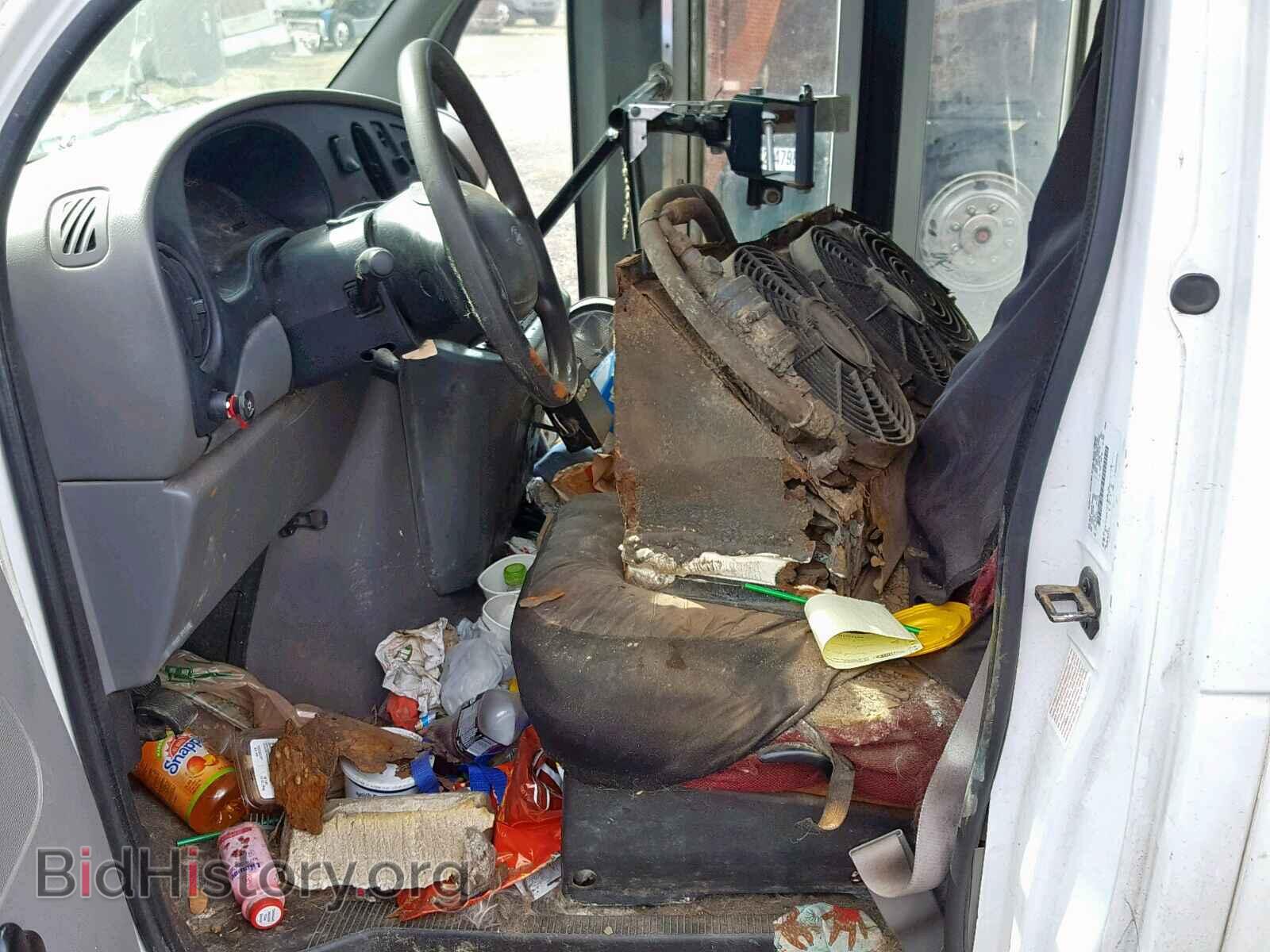 2002 FORD ECONOLINE - VIN: 1FDXE45FX2HB65106 - Photo 5