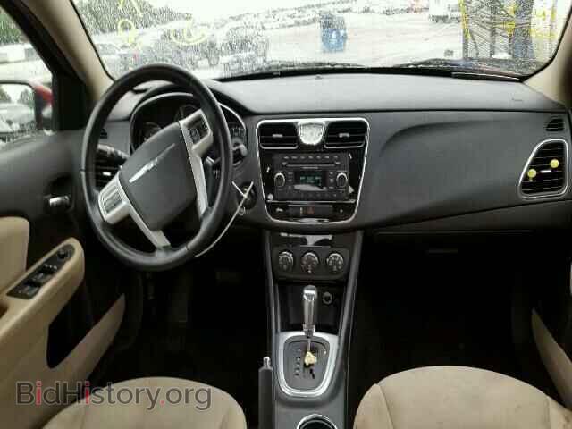 2012 CHRYSLER 200 - VIN: 1C3CCBBBXCN107843 - Фото 10