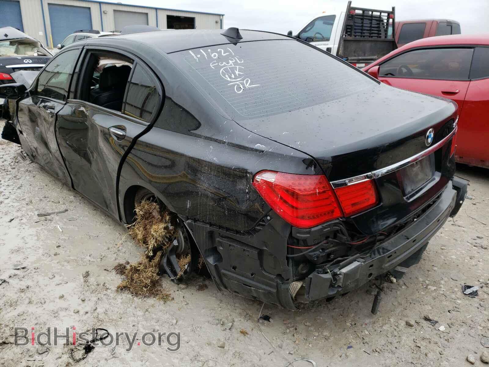 2012 BMW 7 SERIES - VIN: WBAKB8C55CC964537 - Фото 3