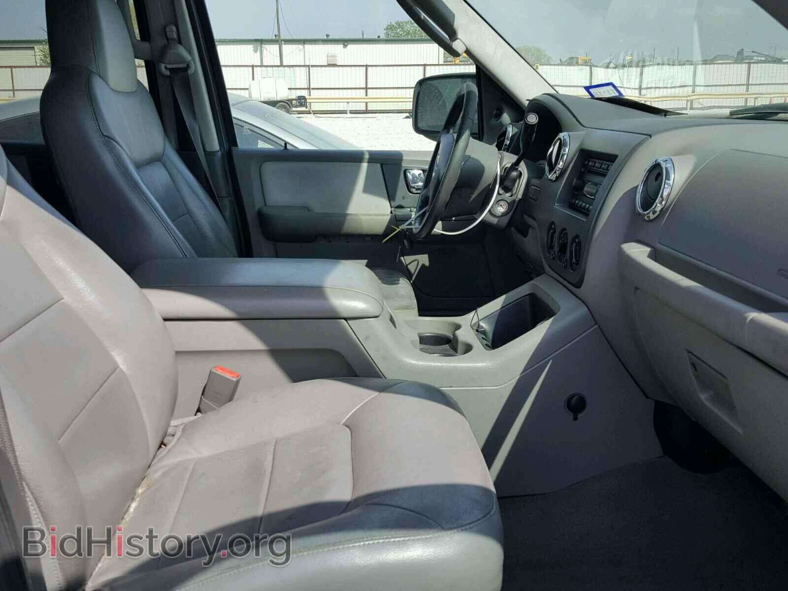 2005 FORD EXPEDITION - VIN: 1FMPU15525LA79346 - Фото 5