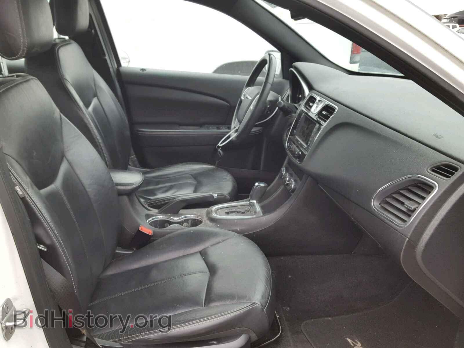 2011 CHRYSLER 200 - VIN: 1C3BC2FG3BN505525 - Фото 5