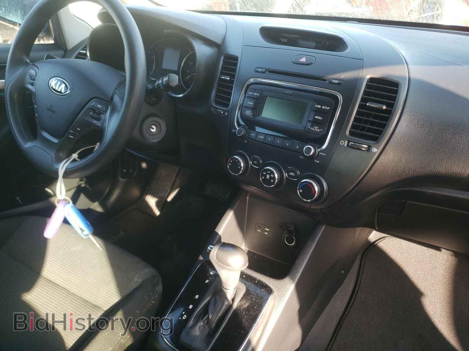 2017 KIA FORTE - VIN: 3KPFK4A74HE156293 - Фото 9