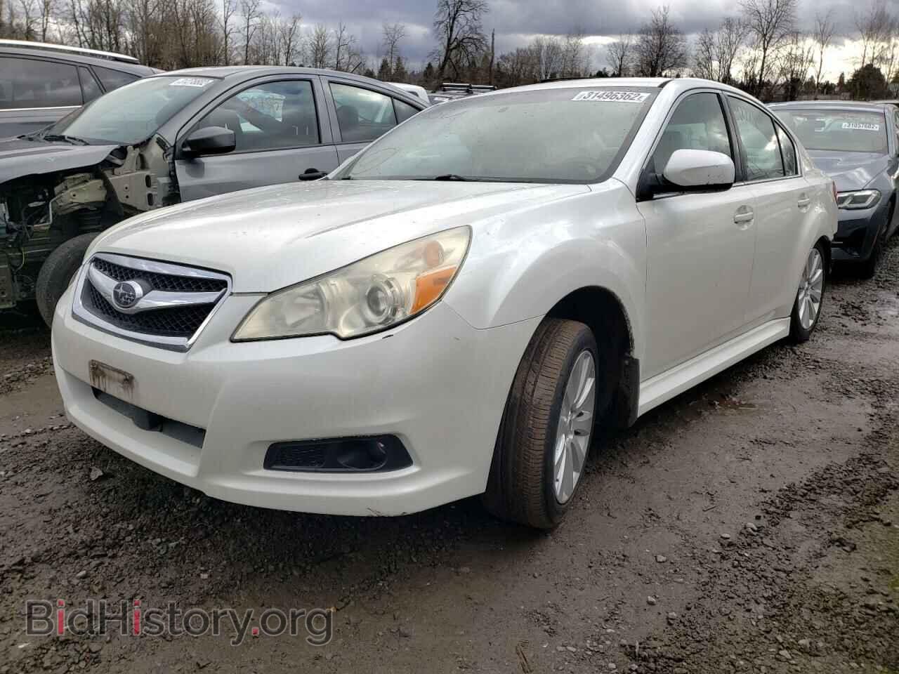 2011 SUBARU LEGACY - VIN: 4S3BMBF60B3218560 - Фото 2