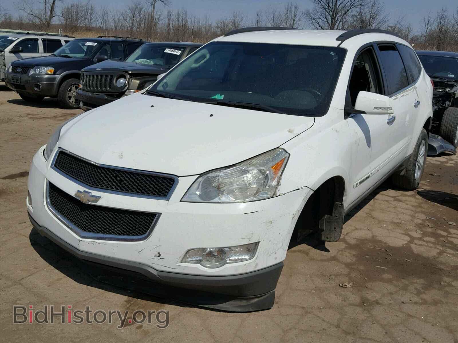 2009 CHEVROLET TRAVERSE - VIN: 1GNER23D79S163484 - Фото 2