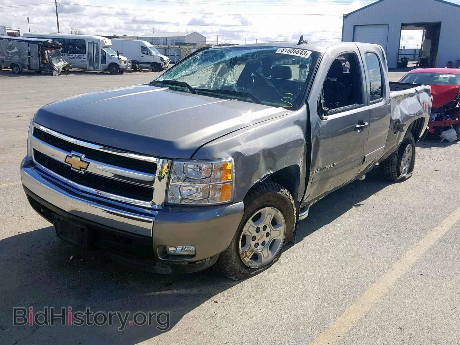 2007 CHEVROLET SILVERADO - VIN: 2GCEK19J071655081 - Фото 2