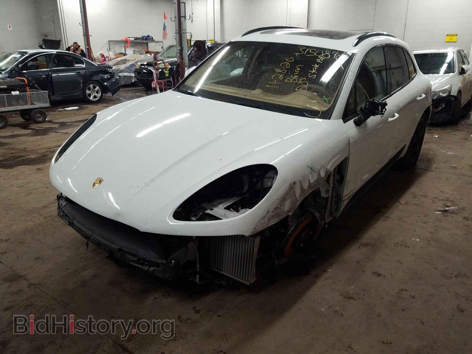 2016 PORSCHE MACAN - VIN: WP1AB2A58GLB40180 - Фото 2