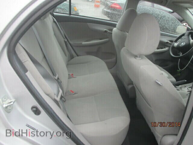 2011 TOYOTA COROLLA - VIN: 2T1BU4EEXBC706118 - Фото 6