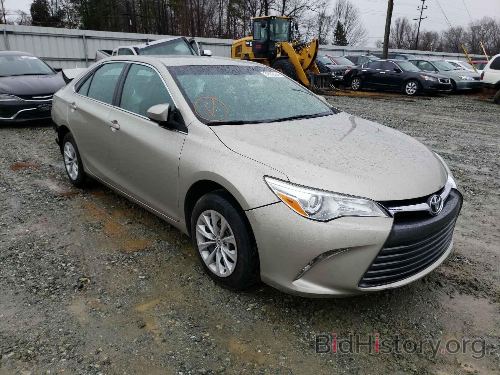 Photo 4T4BF1FK2FR466179 - TOYOTA CAMRY 2015