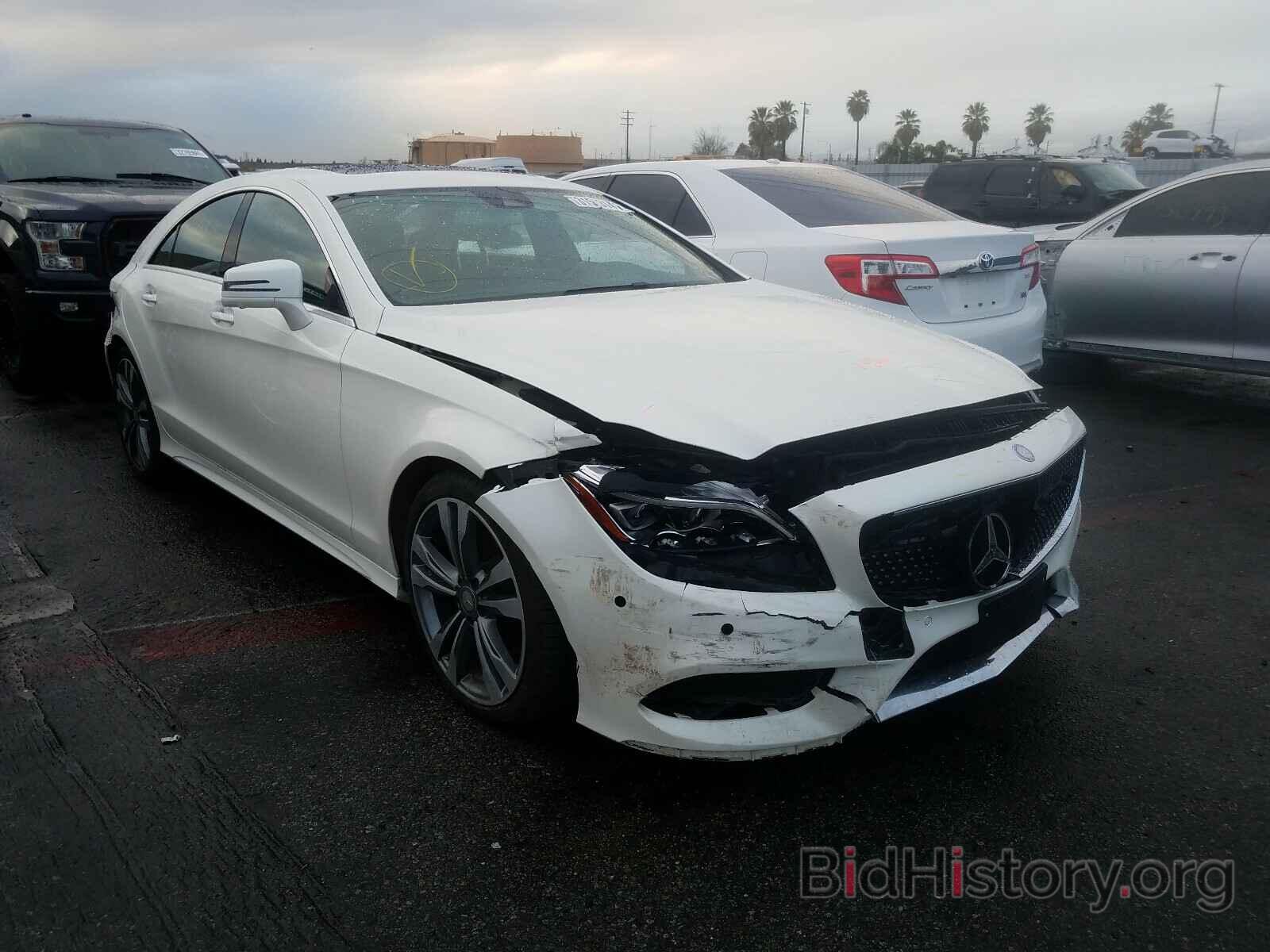 Photo WDDLJ6FB6GA177510 - MERCEDES-BENZ C CLASS 2016