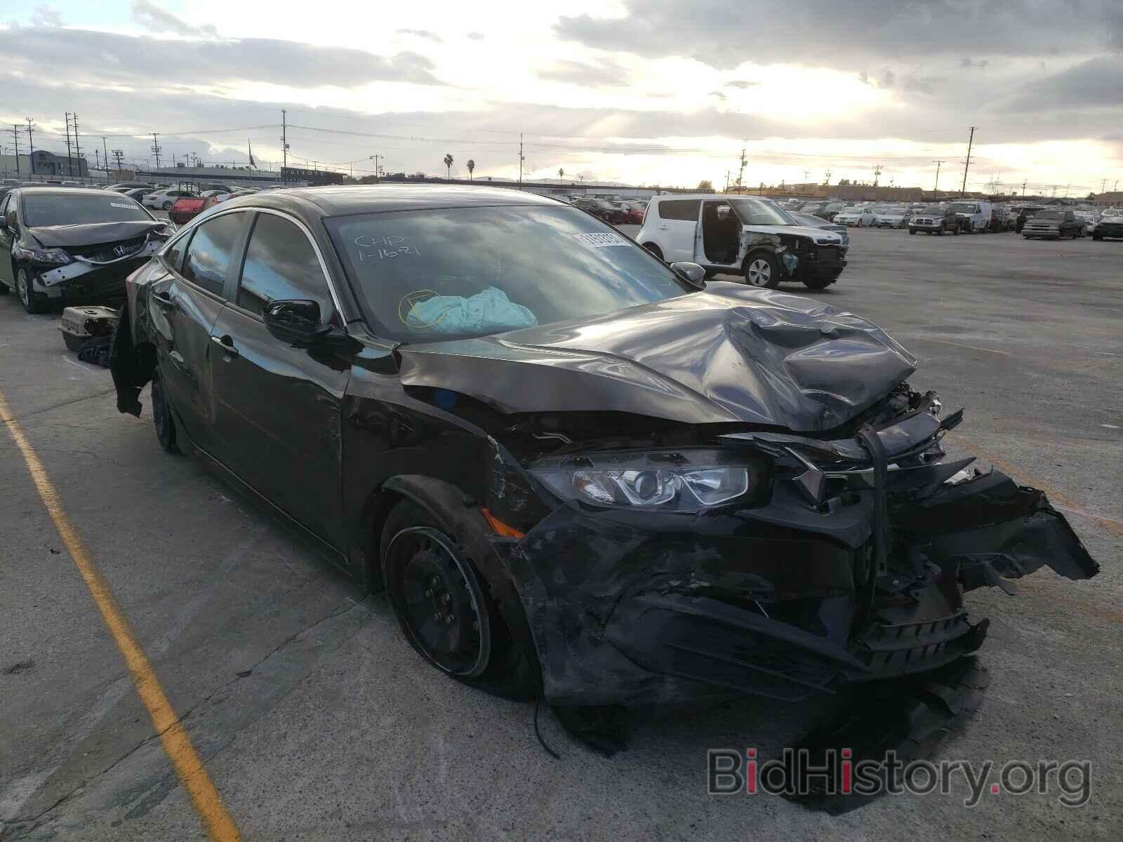 Photo 19XFC2F59JE209925 - HONDA CIVIC 2018