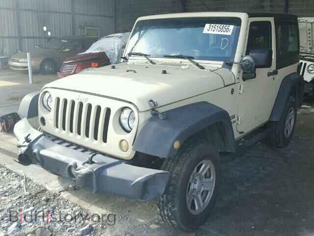 2011 JEEP WRANGLER - VIN: 1J4AA2D14BL593311 - Фото 2