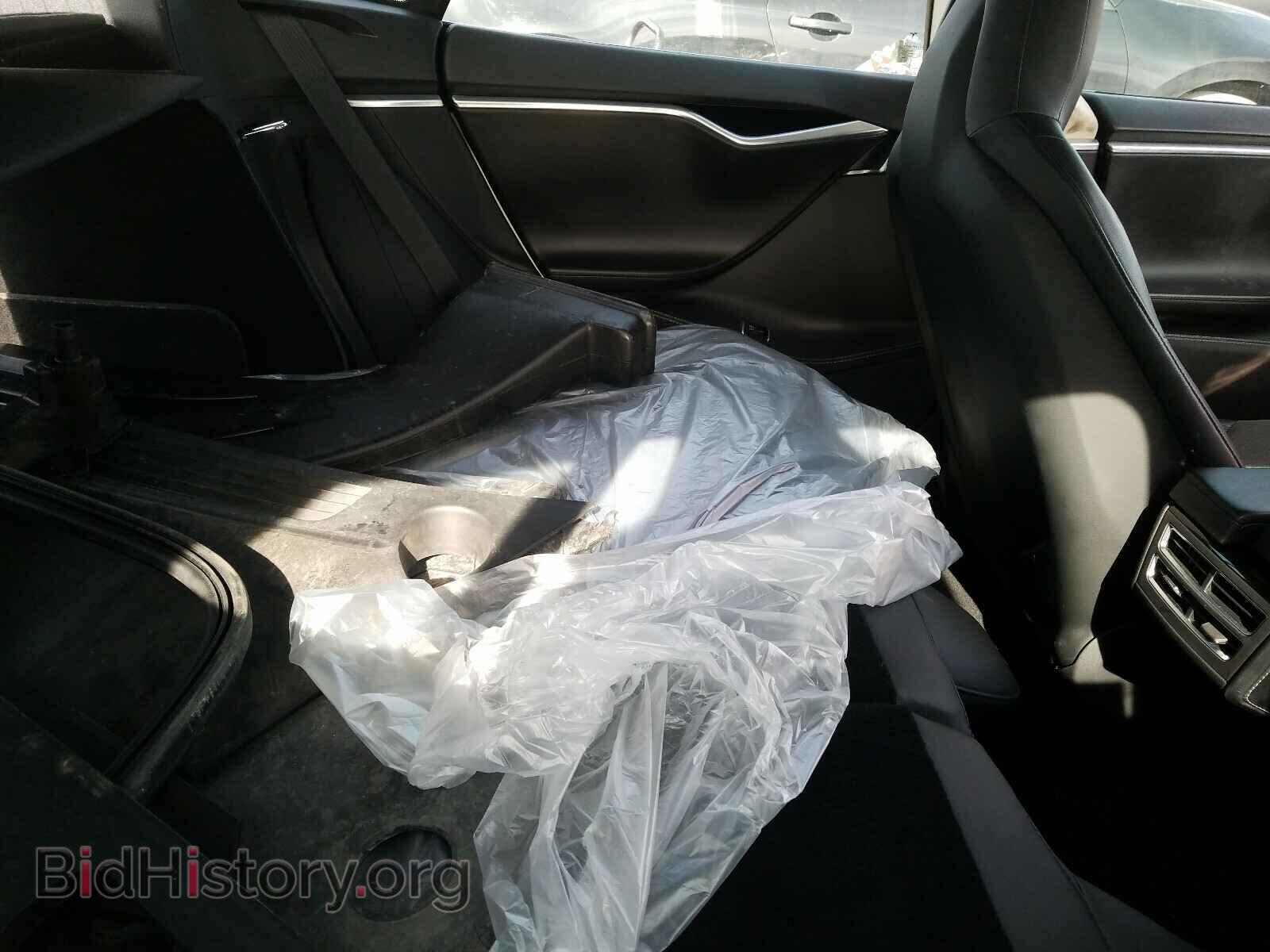 2016 TESLA MODEL S - VIN: 5YJSA1E21GF150622 - Фото 6