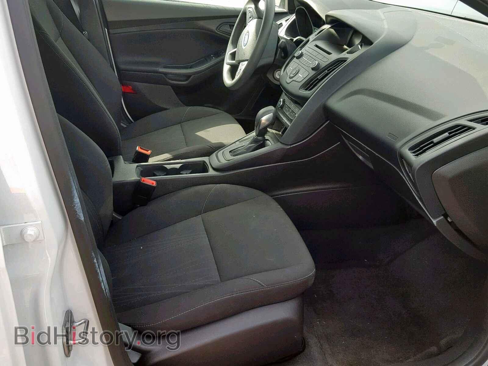 2016 FORD FOCUS - VIN: 1FADP3E29GL215383 - Photo 5