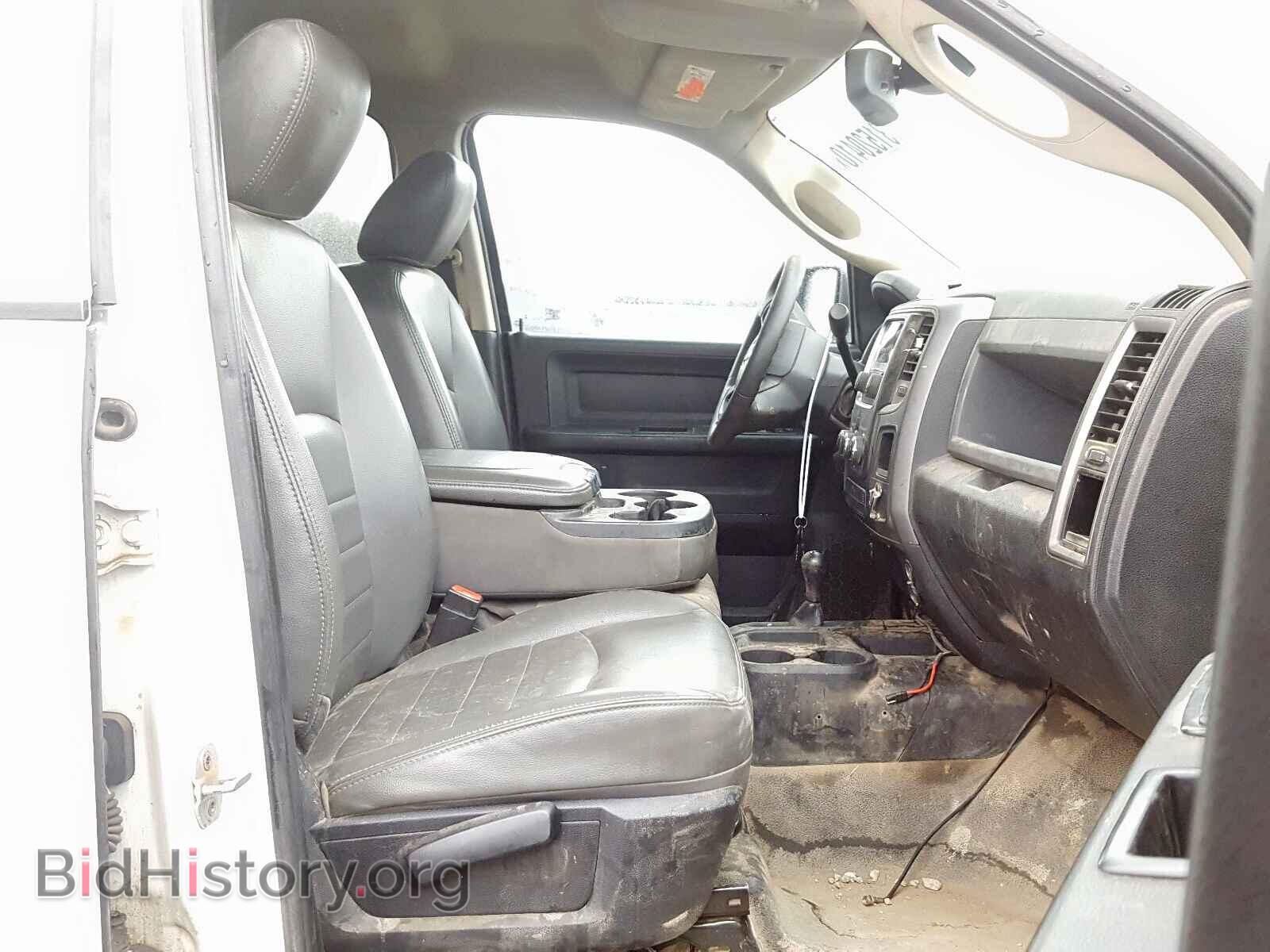 2013 RAM 2500 - VIN: 3C6TR5CT5DG558635 - Photo 5