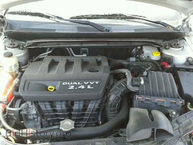 2011 CHRYSLER 200 - VIN: 1C3BC1FB1BN562210 - Фото 7