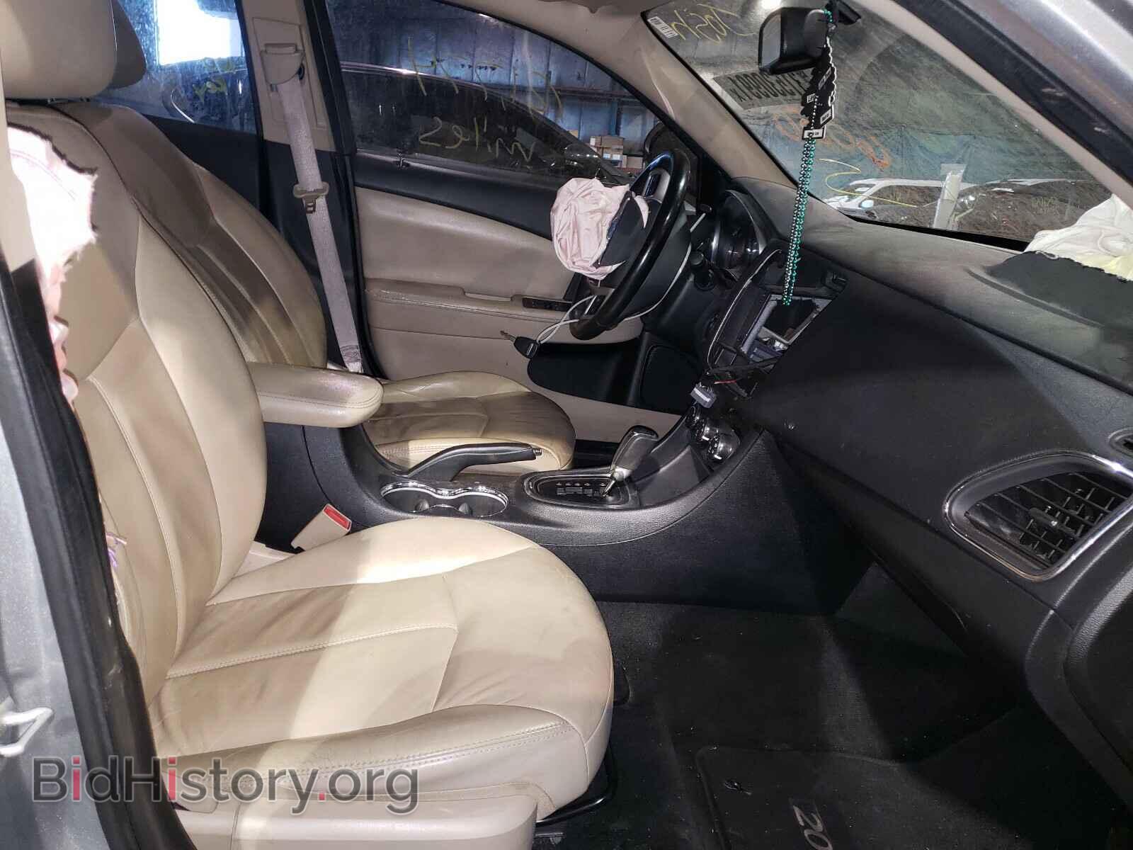 2013 CHRYSLER 200 - VIN: 1C3CCBCG5DN526050 - Фото 5