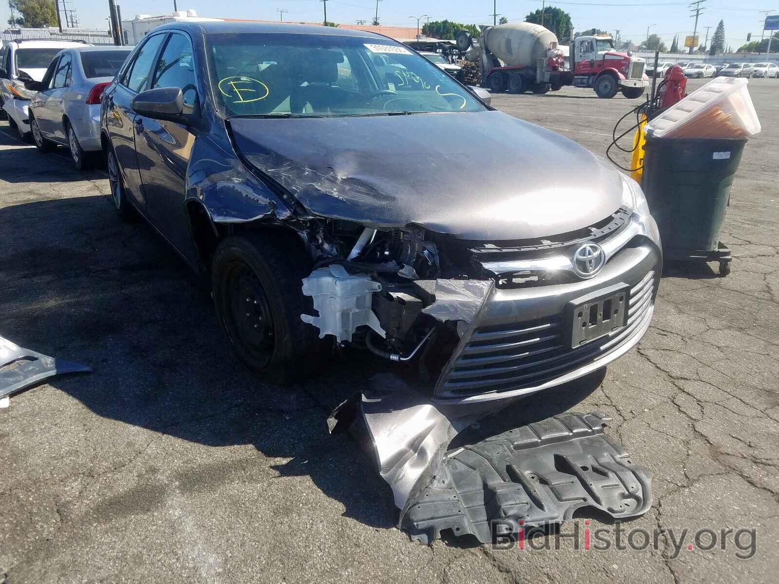 Photo 4T4BF1FK4GR563143 - TOYOTA CAMRY 2016
