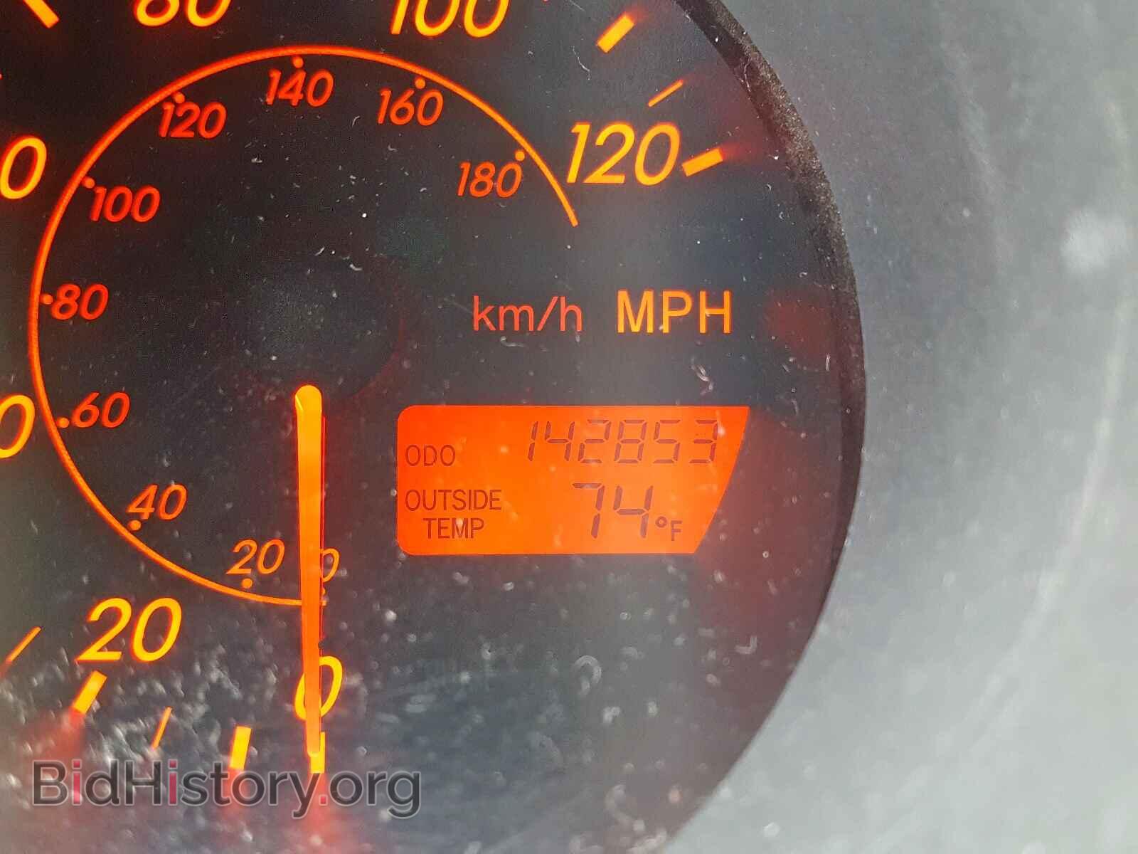 2003 TOYOTA COROLLA - VIN: 2T1KR32E43C051309 - Фото 8