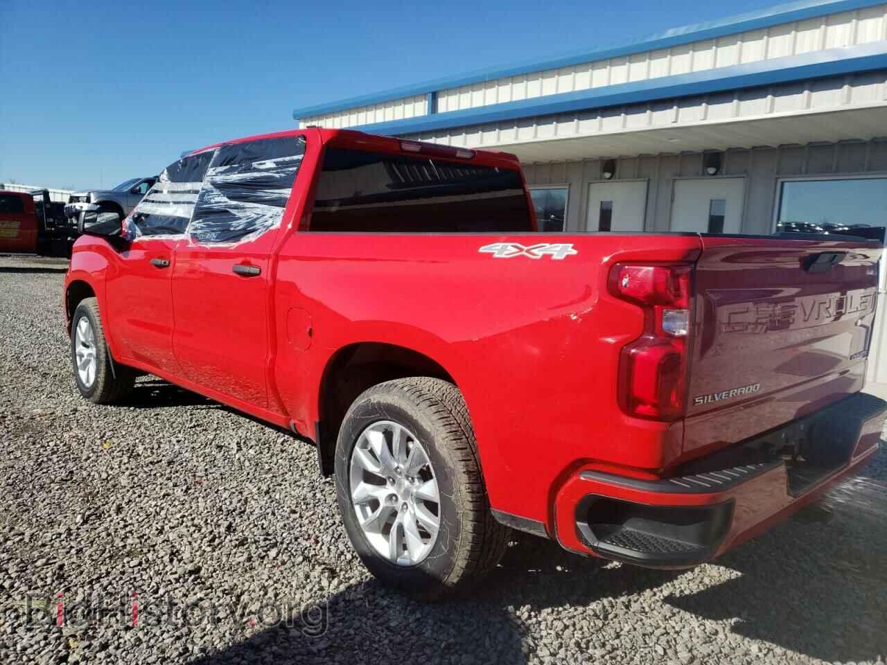 2019 CHEVROLET SILVERADO - VIN: 1GCPYBEHXKZ218768 - Фото 3