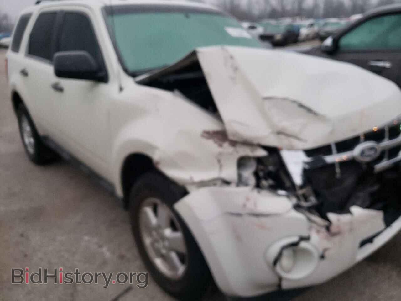 Фотография 1FMCU0D73BKA54372 - FORD ESCAPE 2011