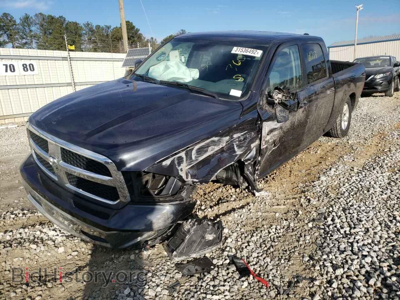 2019 RAM 1500 - VIN: 1C6RR6TT1KS661265 - Фото 2