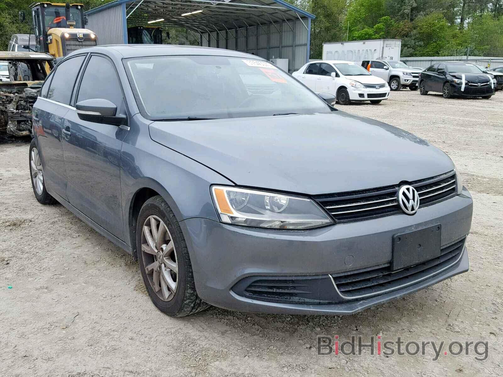 Фотография 3VWDP7AJ4DM416940 - VOLKSWAGEN JETTA 2013