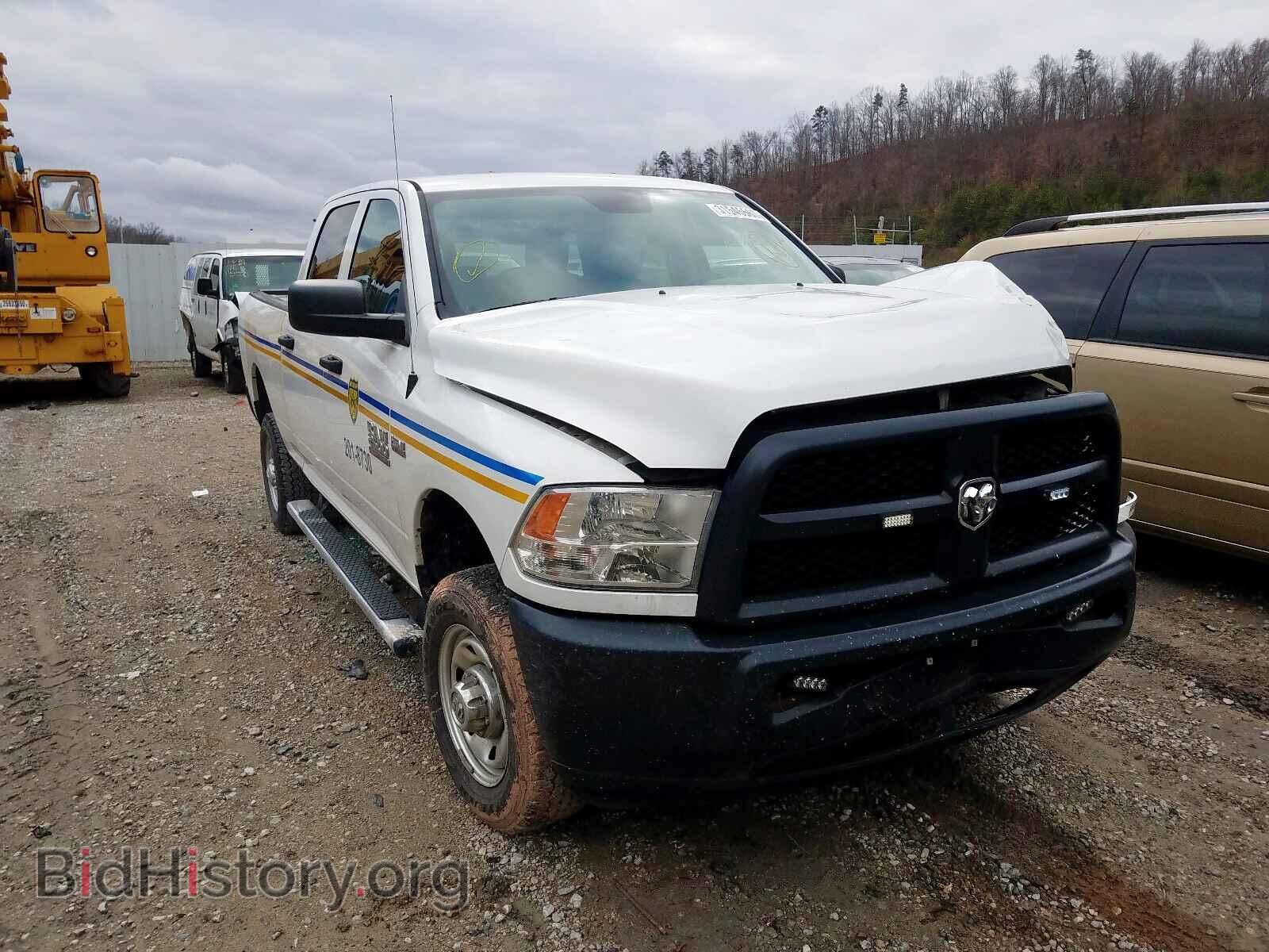 Фотография 3C6TR5CT0GG177196 - RAM 2500 2016
