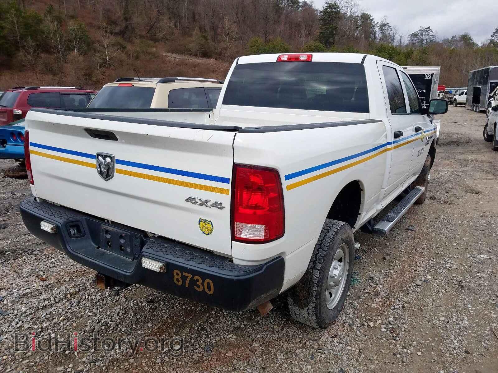2016 RAM 2500 - VIN: 3C6TR5CT0GG177196 - Photo 4