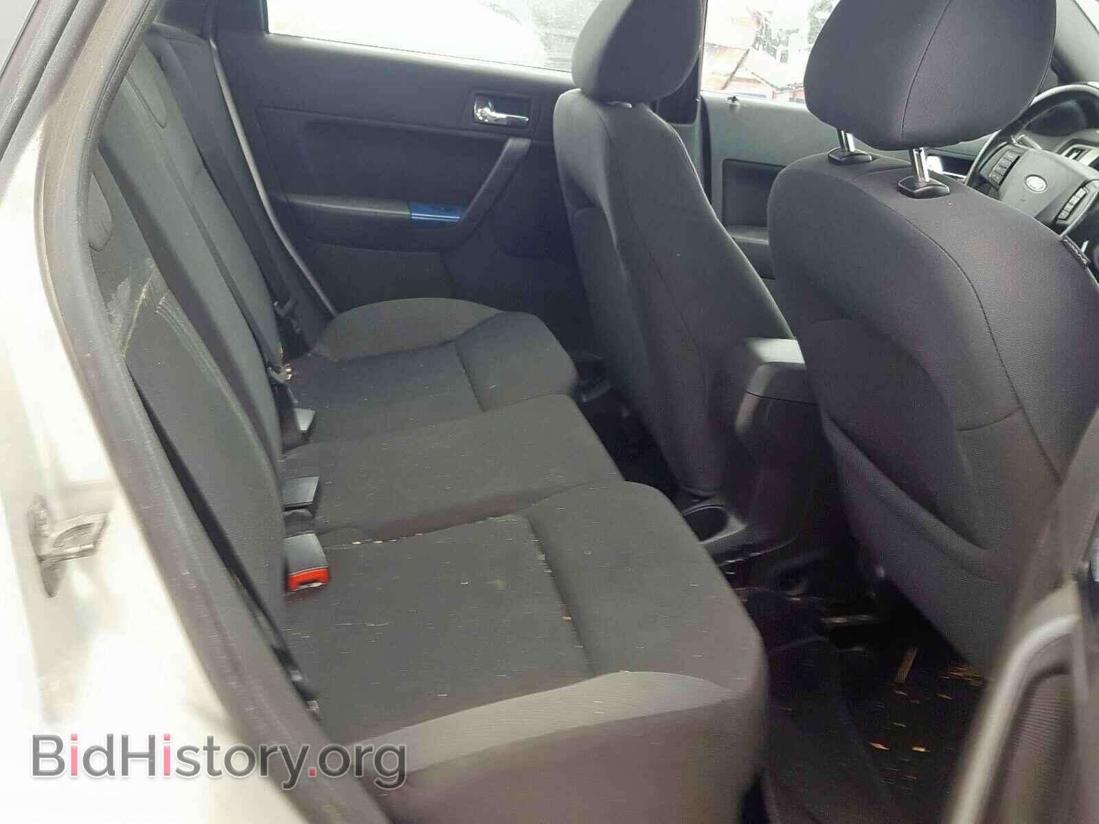 2009 FORD FOCUS - VIN: 1FAHP36N29W254232 - Фото 6