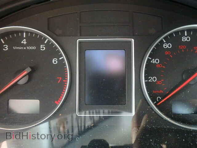 2005 AUDI A4 - VIN: WAULC68E95A034735 - Фото 8