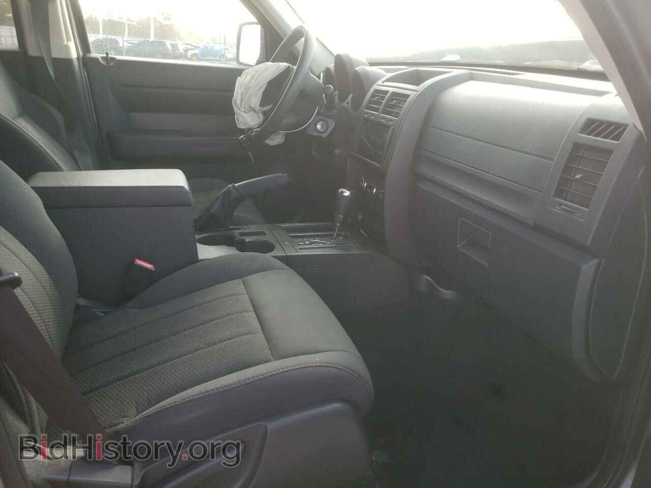 2011 DODGE NITRO - VIN: 1D4PT4GKXBW600077 - Photo 5