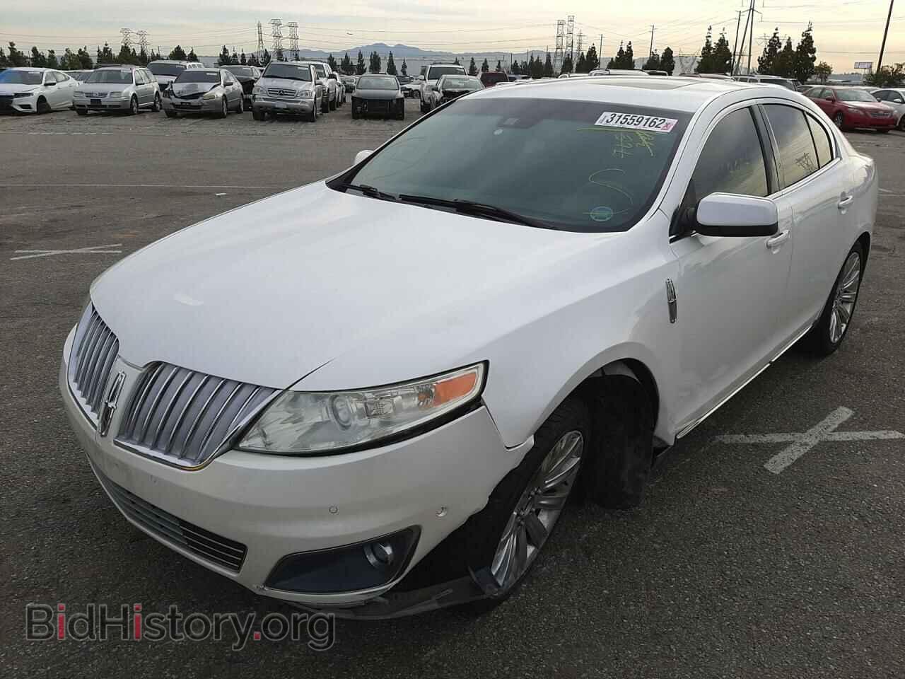 2010 LINCOLN MKS - VIN: 1LNHL9FT2AG611202 - Photo 2