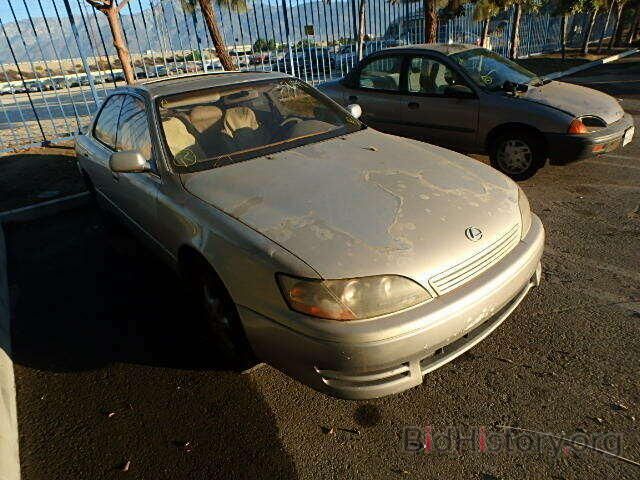 Фотография JT8BF12G5T0161440 - LEXUS ES300 1996