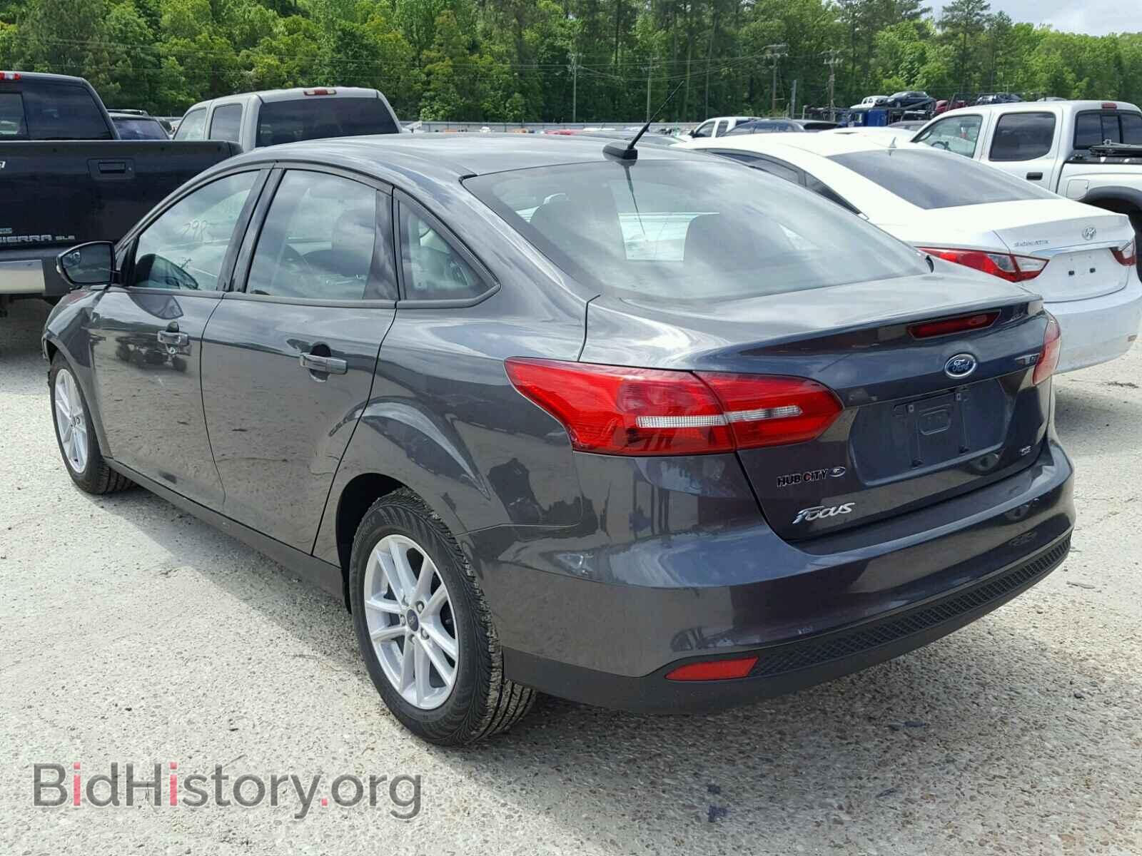 2017 FORD FOCUS - VIN: 1FADP3F24HL337634 - Фото 3