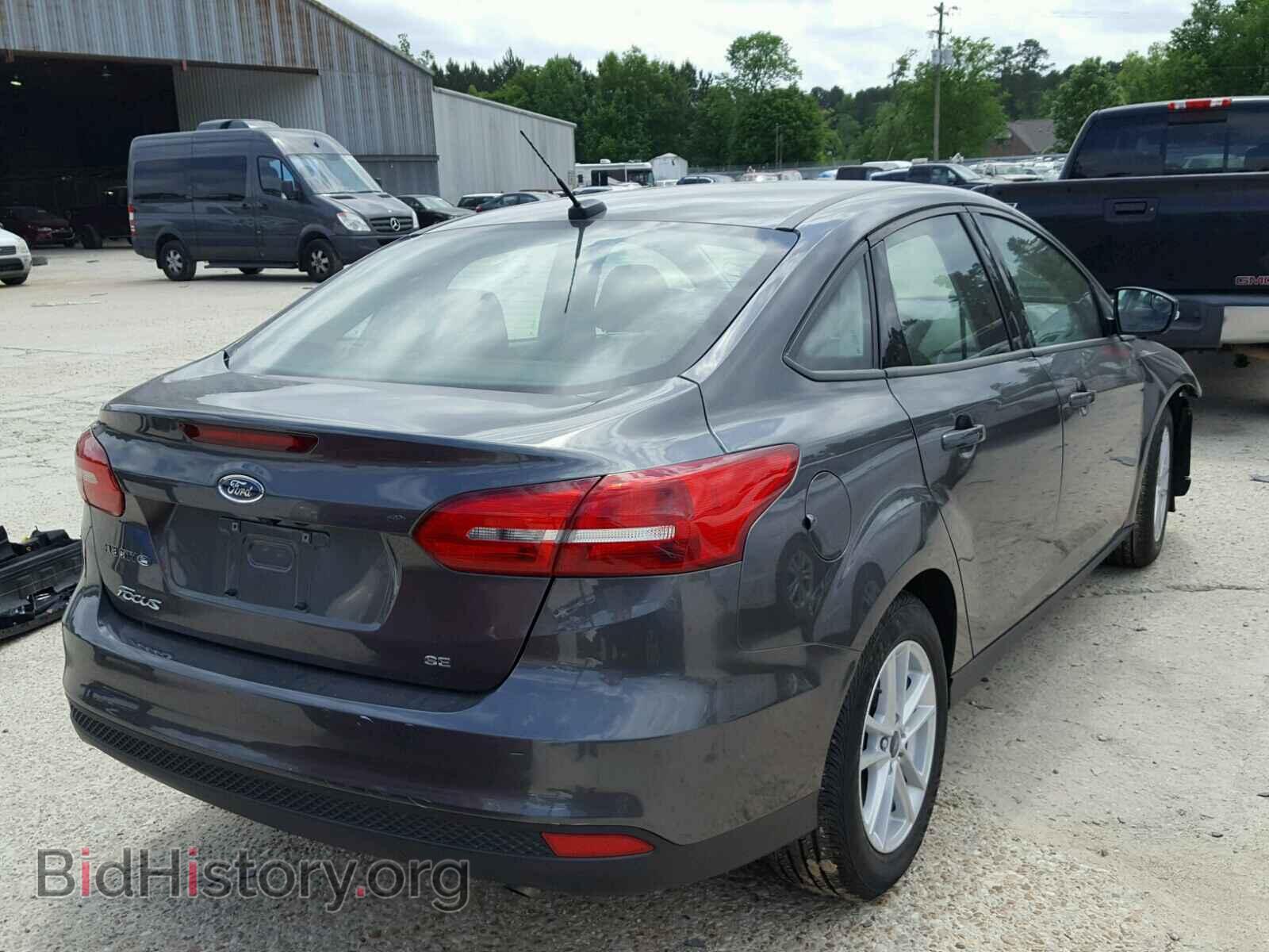 2017 FORD FOCUS - VIN: 1FADP3F24HL337634 - Фото 4