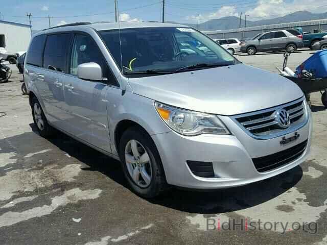 Фотография 2V4RW3DG8BR622391 - VOLKSWAGEN ROUTAN 2011