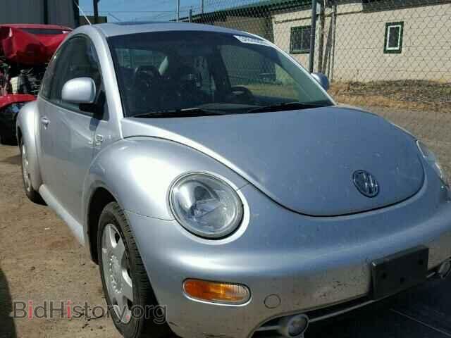 Photo 3VWCD21C0YM417016 - VOLKSWAGEN BEETLE 2000