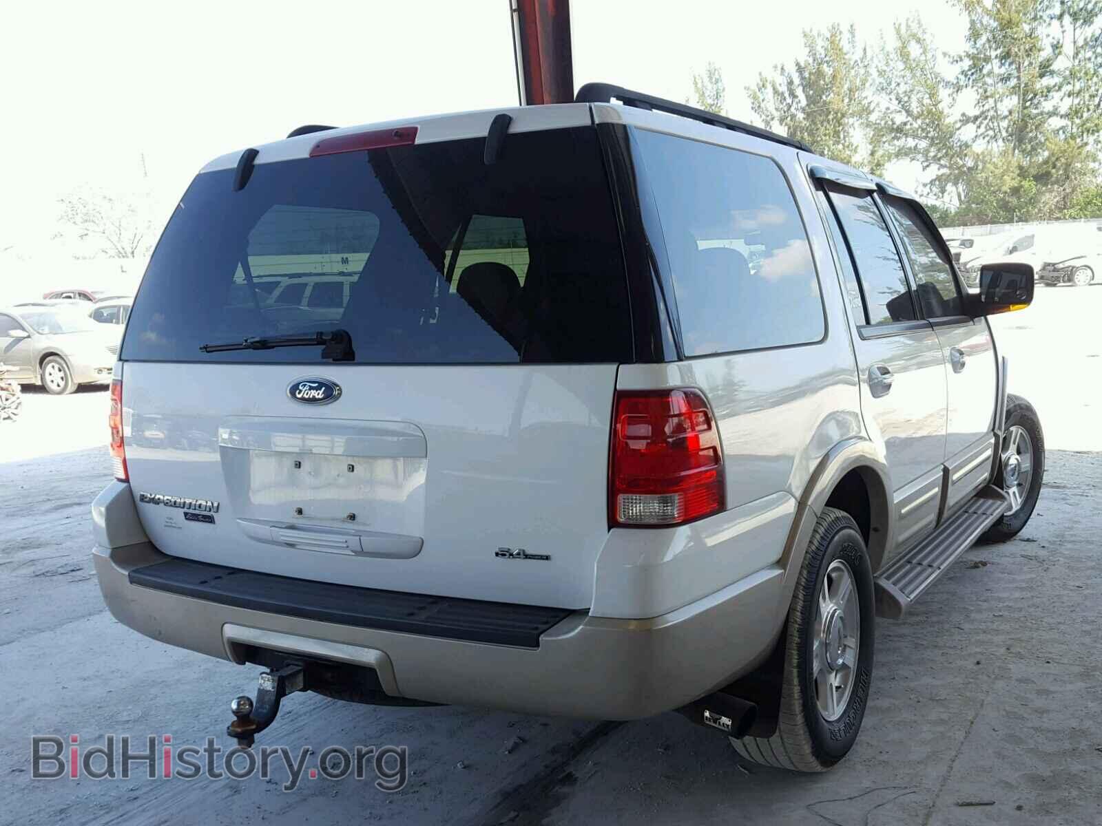 2006 FORD EXPEDITION - VIN: 1FMPU17576LA33087 - Фото 4