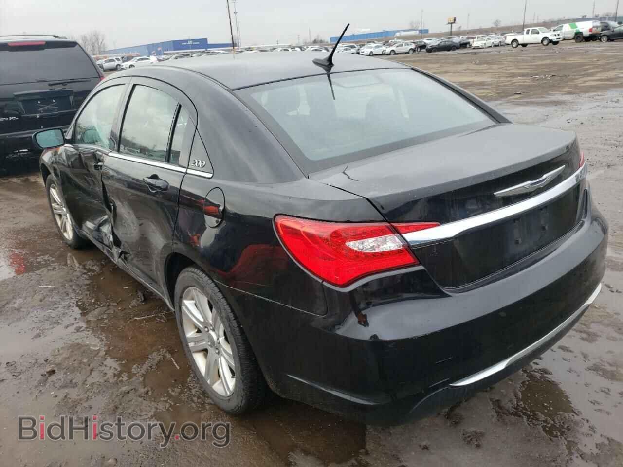 2011 CHRYSLER 200 - VIN: 1C3BC1FB8BN611774 - Фото 3