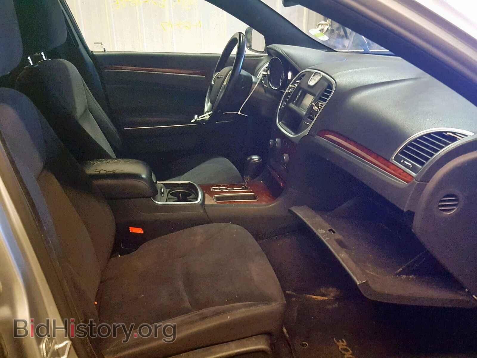 2012 CHRYSLER 300 - VIN: 2C3CCAAGXCH141085 - Photo 5