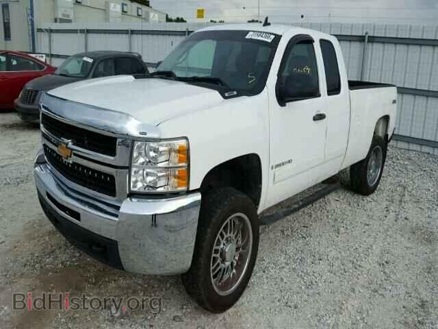 2008 CHEVROLET SILVERADO - VIN: 1GCHK29K48E115678 - Photo 2