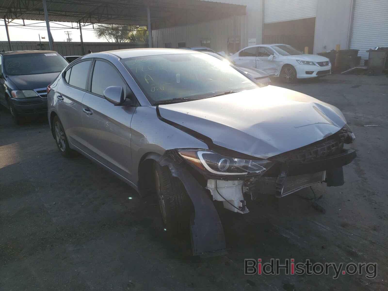 Photo 5NPD84LF1HH175356 - HYUNDAI ELANTRA 2017